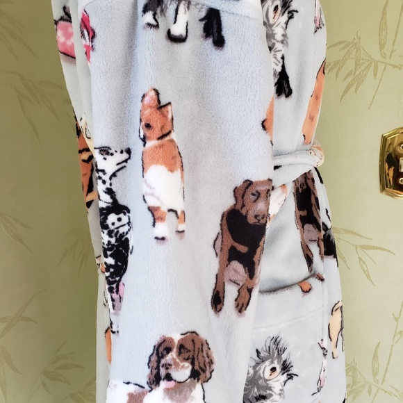 VERA BRADLEY WOMEN'S ROBE DOG SHOW MOTIF:NWT LARGE/EXTRA LARGE - Picture 8 of 16